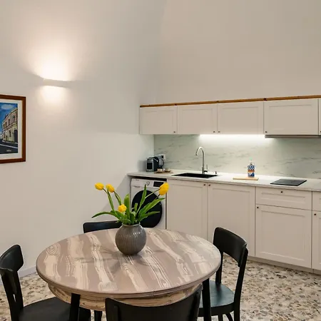 Auriga Luxury Flat * Modugno